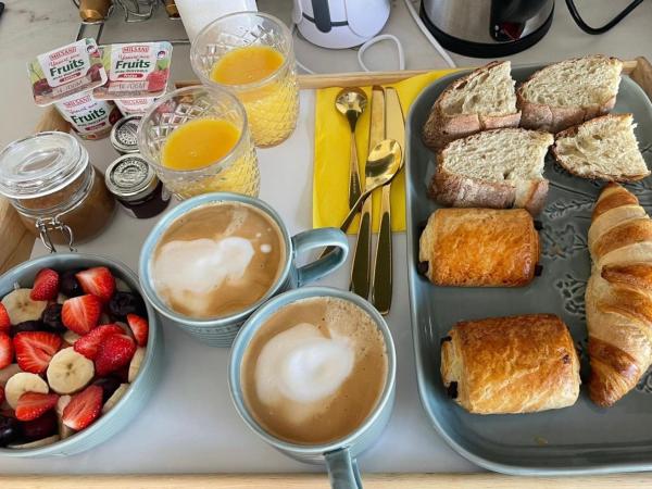 La Villa d'Emma : photo 3 de la chambre chambre double - vue sur mer