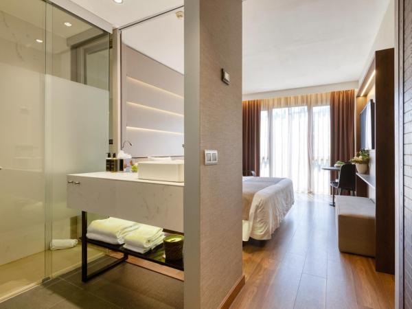 Hotel America Barcelona : photo 7 de la chambre chambre double supérieure