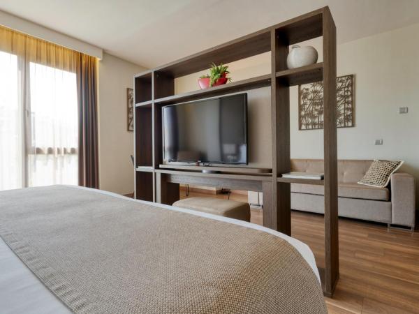 Hotel America Barcelona : photo 8 de la chambre suite junior