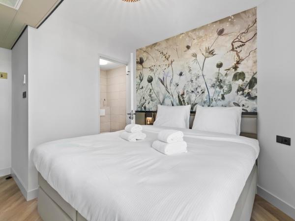 Dutch Design Hotel Vondelpark : photo 2 de la chambre chambre lit queen-size 