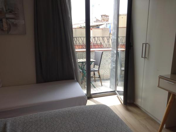 Hotel Lloret Ramblas : photo 5 de la chambre chambre double avec lit d'appoint