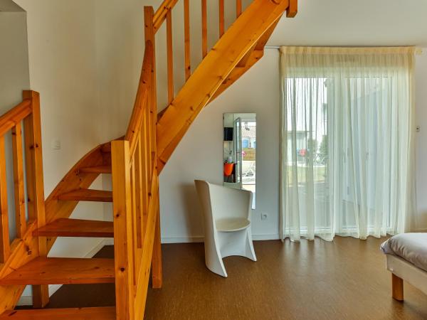 Village Club La Rivière CapFrance : photo 1 de la chambre chambre quadruple classique