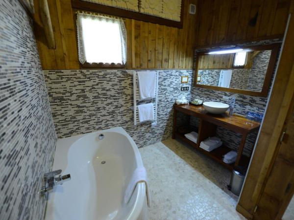 Chateau Du Boisniard : photo 5 de la chambre chambre familiale deluxe