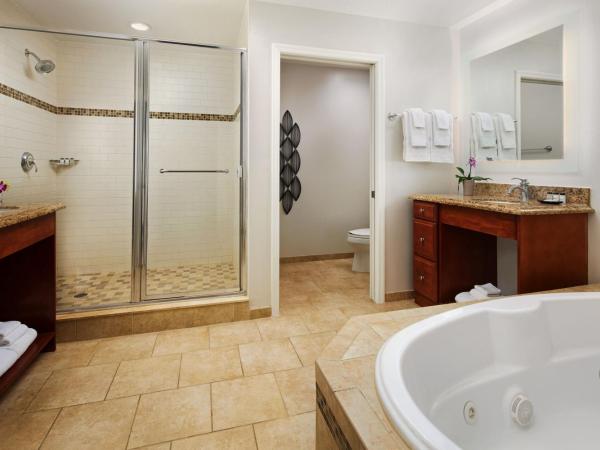 Sheraton Vistana Villages Resort Villas, I-Drive Orlando : photo 6 de la chambre villa 3 chambres avec balcon et baignoire spa