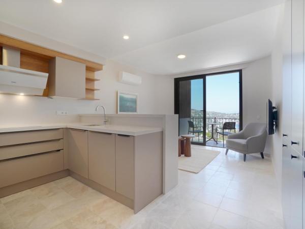 Olira Türkbükü Residences : photo 2 de la chambre appartement - vue sur mer