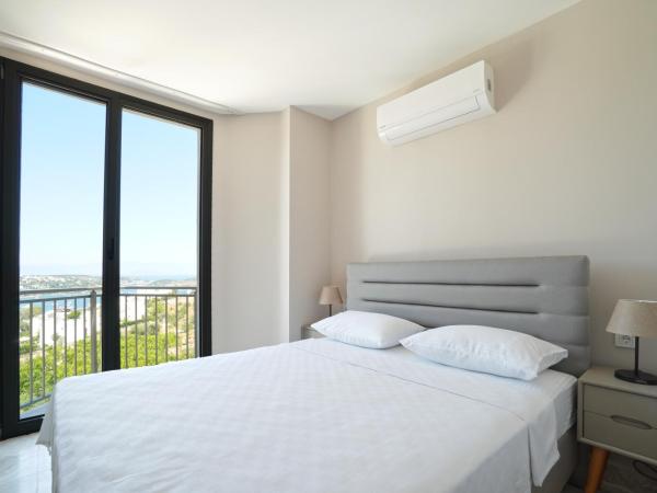 Olira Türkbükü Residences : photo 3 de la chambre appartement - vue sur mer