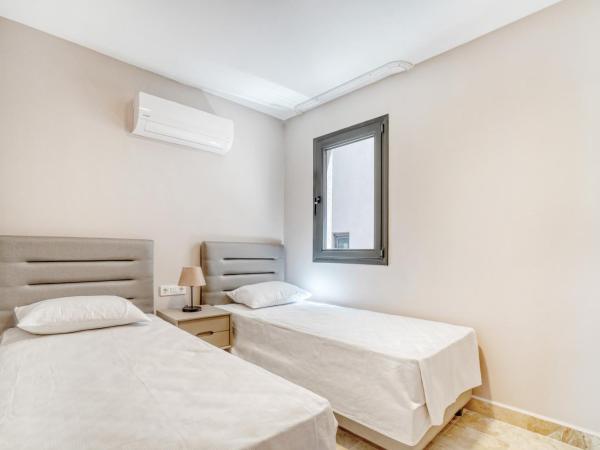 Olira Türkbükü Residences : photo 6 de la chambre appartement - vue sur piscine 