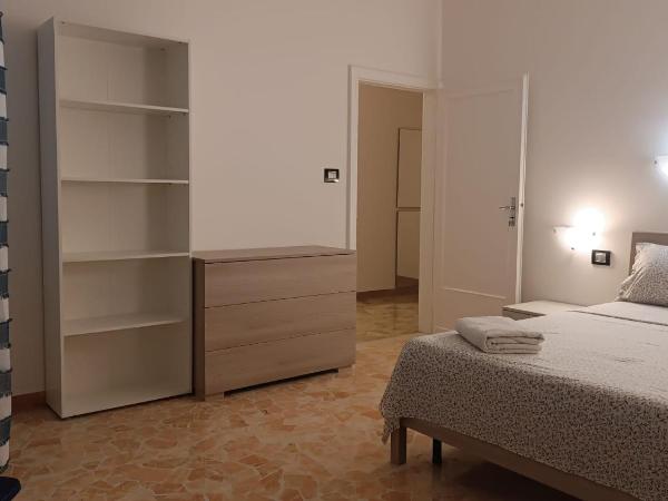 Affittacamere Pratello 97 : photo 2 de la chambre chambre double