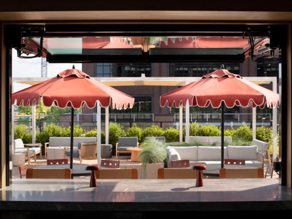 Roost Baltimore : photo 4 de la chambre appartement avec balcon