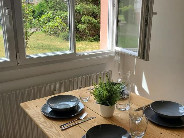 Sweet appartement entier Metz Sablon Gare 75 m2 : photo 3 de la chambre studio familial