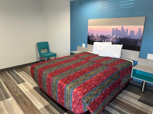 Sahara Inn - Los Angeles : photo 9 de la chambre chambre lit king-size