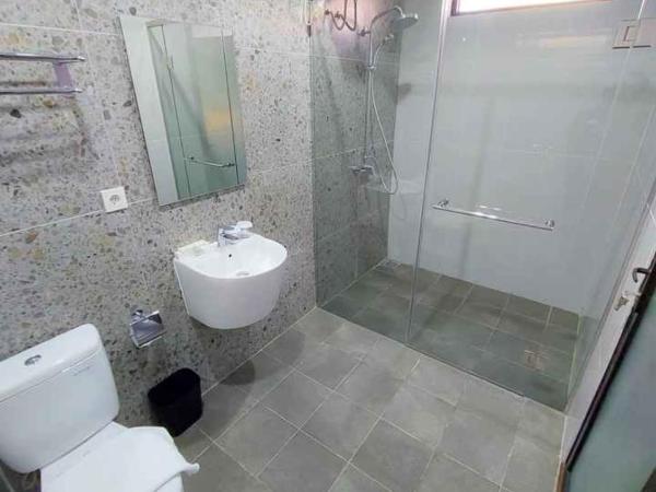 Country Heritage Hotel : photo 6 de la chambre chambre familiale avec balcon