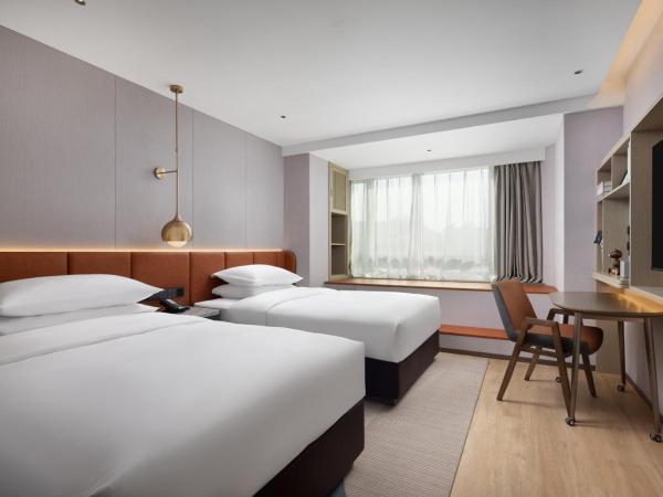 Home2 Suites by Hilton Beijing West Station : photo 1 de la chambre chambre lits jumeaux confort