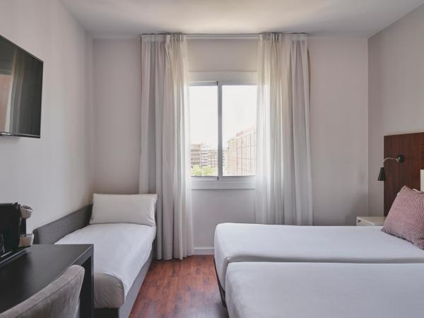 Arenas Atiram Hotels : photo 2 de la chambre chambre double ou lits jumeaux avec lit d'appoint