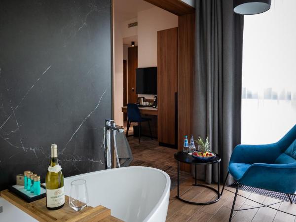 Garden Square Hotel : photo 4 de la chambre suite junior