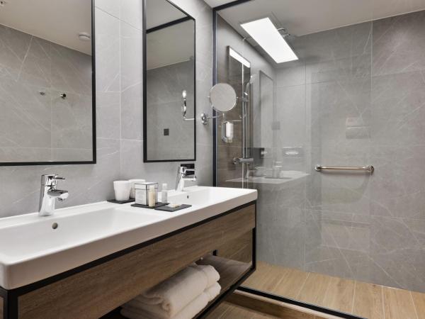 Riu Plaza London Victoria : photo 8 de la chambre hébergement familial quadruple deluxe