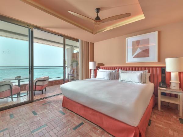 El Fuerte Marbella : photo 2 de la chambre chambre double ou lits jumeaux - vue sur mer