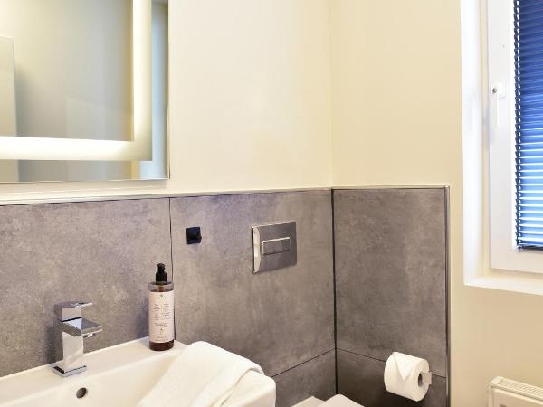 SAXX Apartments Leipzig : photo 8 de la chambre appartement avec balcon