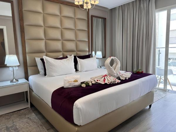 RENT-INN Suites Hotel : photo 2 de la chambre suite supérieure