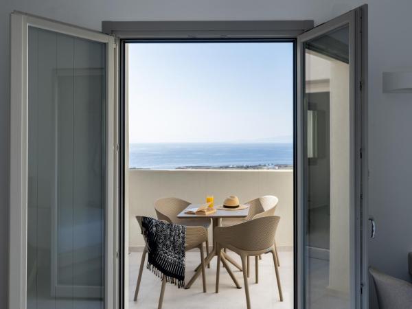 Alegria by Casa Sigalas : photo 1 de la chambre appartement - vue sur mer
