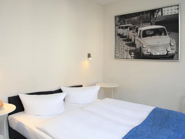 Arcade Hotel & Hostel Hamburg : photo 3 de la chambre chambre double avec toilettes