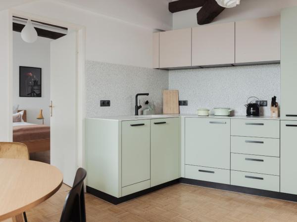 Marktbar Studios - Boutique Aparthotel : photo 4 de la chambre appartement familial