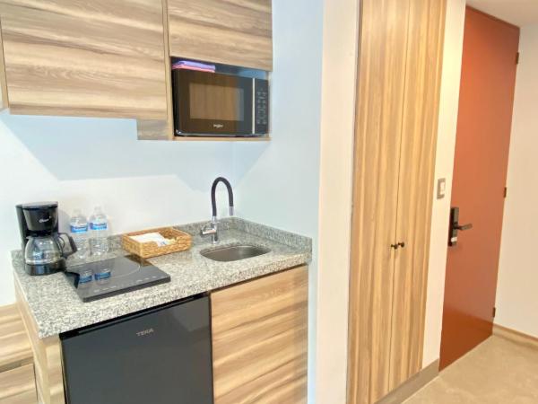 Darwin 8 : photo 9 de la chambre chambre lit queen-size 