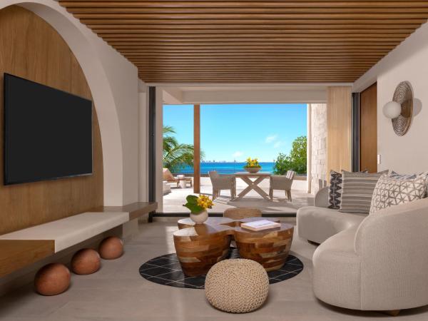 Impression Isla Mujeres by Secrets - Adults Only - All Inclusive : photo 2 de la chambre suite présidentielle