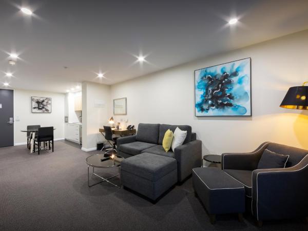 Avenue Hotel Canberra : photo 2 de la chambre appartement 1 chambre avec balcon