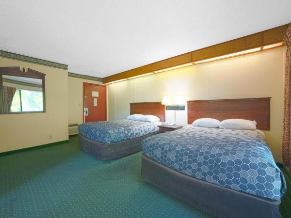 Broadway Inn by OYO Portland Downtown : photo 7 de la chambre 2 full bed