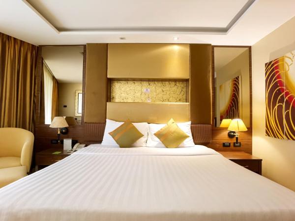 Nova Gold Hotel Pattaya : photo 3 de la chambre chambre double supérieure