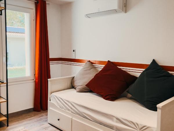 LA MAISON CACHEE-BA : photo 3 de la chambre chambre deluxe