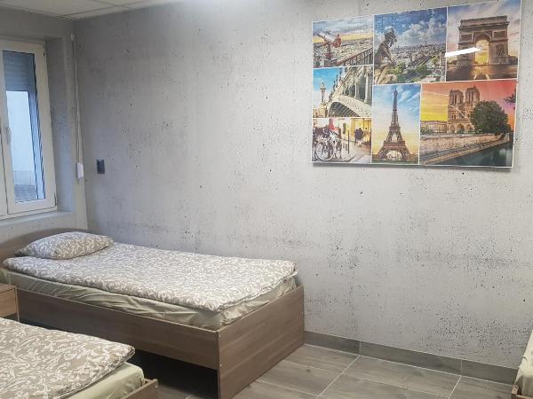 Hostel Kandulski : photo 6 de la chambre studio triple standard