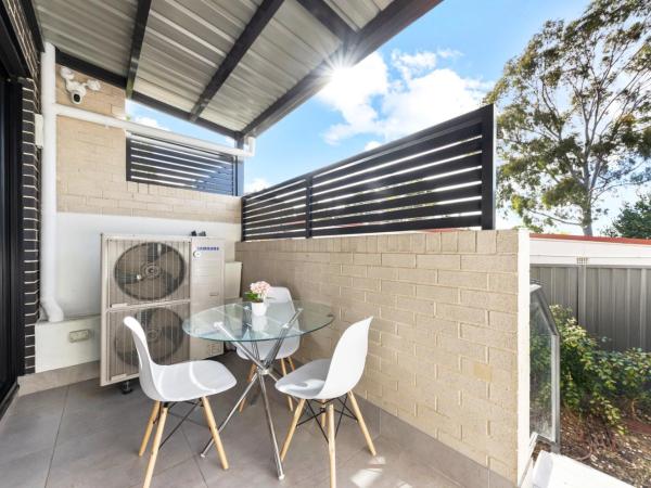 modern 3 bedroom townhous in Ashfield : photo 1 de la chambre chambre triple deluxe