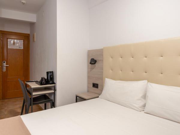 Hotel Queens - Adults Only : photo 5 de la chambre chambre double ou lits jumeaux - occupation simple 