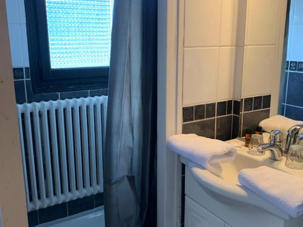 Hotel Le Concorde : photo 3 de la chambre chambre lits jumeaux standard