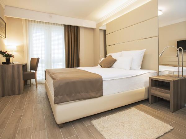 Hotel Vila Rova : photo 2 de la chambre chambre double avec balcon