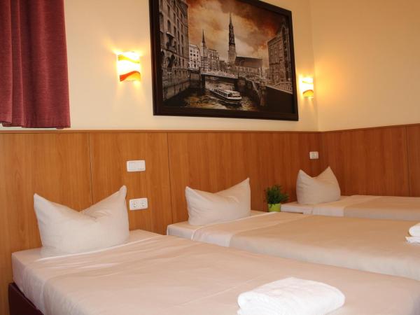 Altan Hotel : photo 5 de la chambre chambre triple