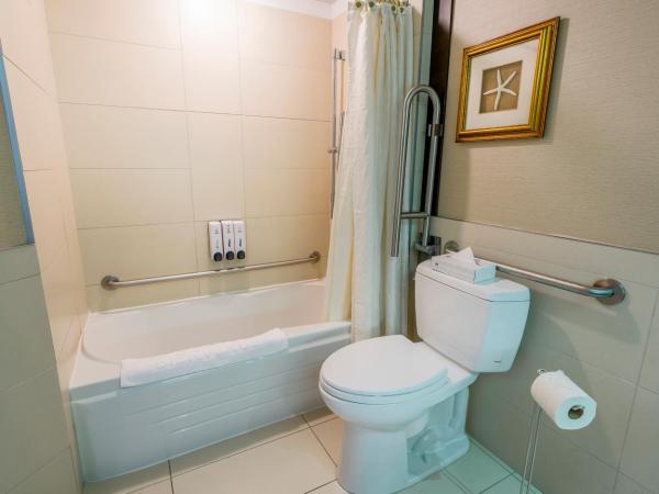 LHotelQuébec : photo 7 de la chambre chambre avec 2 lits queen-size - accessible aux personnes à mobilité réduite