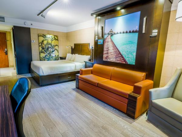 LHotelQuébec : photo 1 de la chambre chambre avec 2 lits queen-size - vue sur jardin