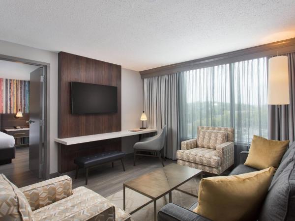 Nashville Marriott at Vanderbilt University : photo 3 de la chambre 1 bedroom suite, king bed with mclub access