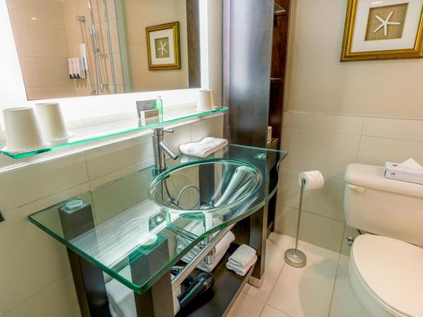 LHotelQuébec : photo 6 de la chambre chambre supérieure avec 2 lits queen-size