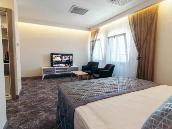 CK Farabi Hotel : photo 1 de la chambre suite - vue sur ville