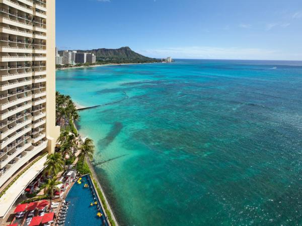 Sheraton Waikiki Beach Resort : photo 10 de la chambre *récemment rénovée* suite ohana - suite 2 chambres plus spacieuse