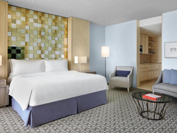 The St. Regis Bal Harbour Resort : photo 1 de la chambre chambre 1 lit king-size astor luxe - côté océan