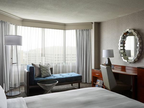 Crystal Gateway Marriott : photo 2 de la chambre chambre double ou lit king-size