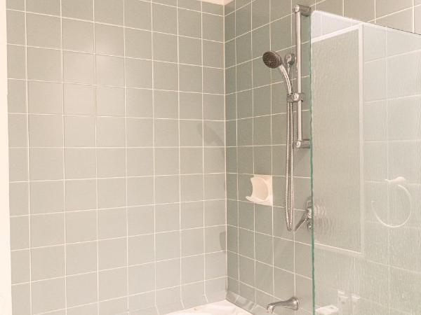 Beaches Holiday Apartments - Official Onsite Reception & Check In : photo 10 de la chambre appartement 2 chambres – vue sur océan