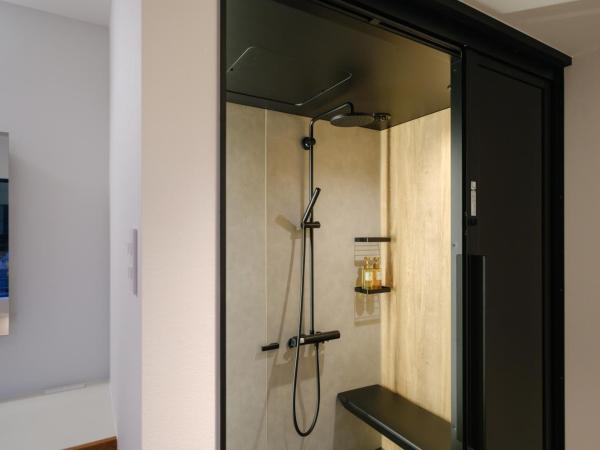 Negiya Ryofukaku : photo 6 de la chambre chambre lits jumeaux d'angle deluxe avec coin tatami - vue sur montagnes - tour est - non-fumeurs