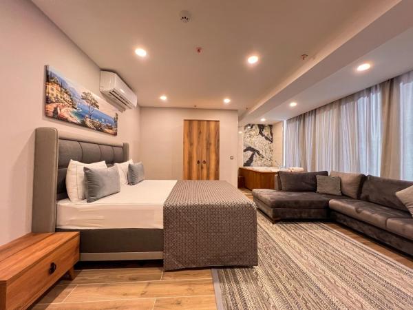 Old Town Point Hotel & Spa Antalya : photo 6 de la chambre suite lit king-size avec baignoire spa
