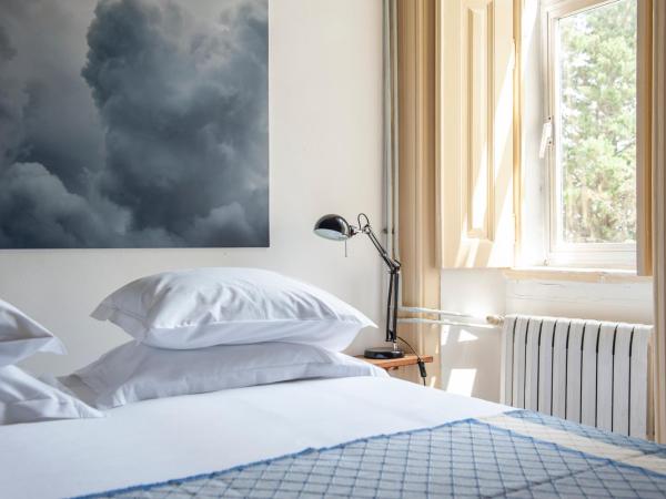 Cheese & Wine Lapa : photo 2 de la chambre chambre double avec salle de bains privative